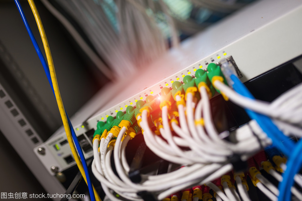 核心交換機技術在現代網絡空間中的關鍵作用